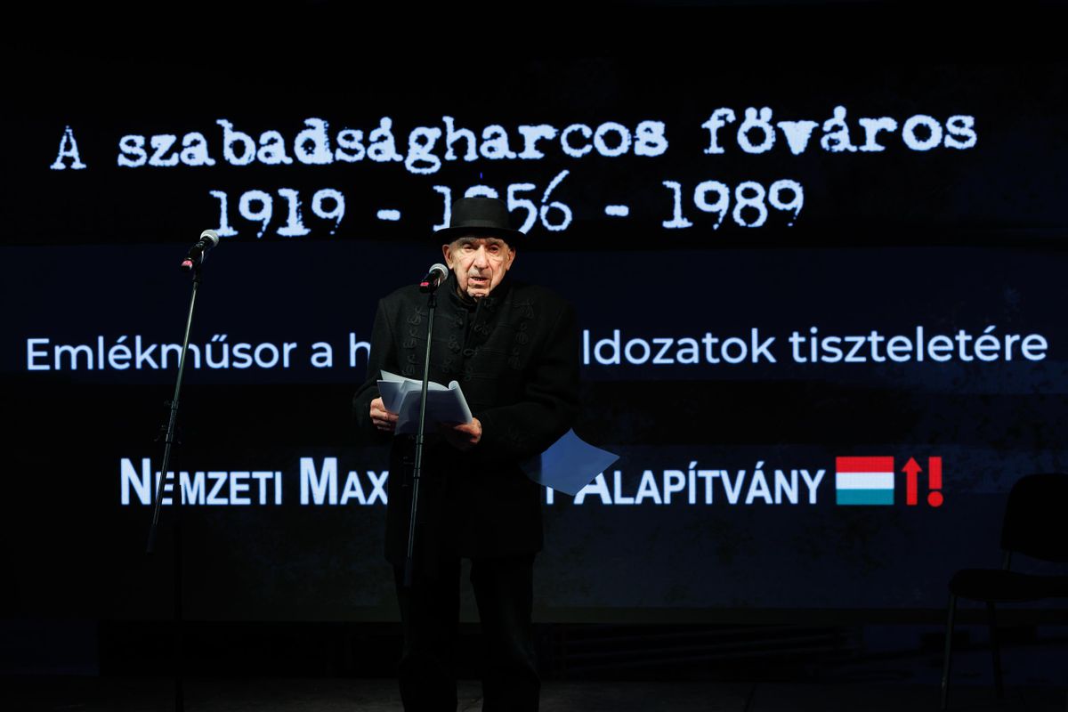 Ellopták forradalmainkat, szimbólumainkat! - Stefka István írása a kommunizmus áldozatainak emléknapjára
