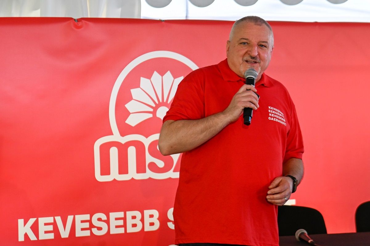A MSZP-s május elsejéken voltak feszült pillanatok, de a mostani közhangulathoz képest békeidők voltak.