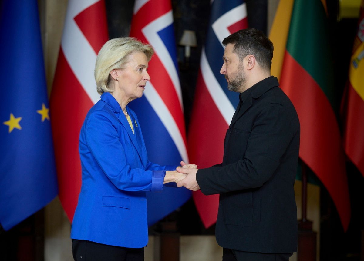 VON DER LEYEN, Ursula; ZELENSZKIJ, Volodimir ukrán elnök