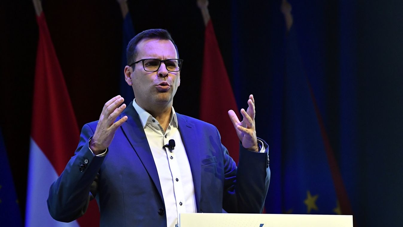 Félmillió határontúli levélszavazat pont annyi, mint Miskolc, Debrecen, Pécs és Szeged összes szavazója - hazudta a DK-s Molnár Csaba