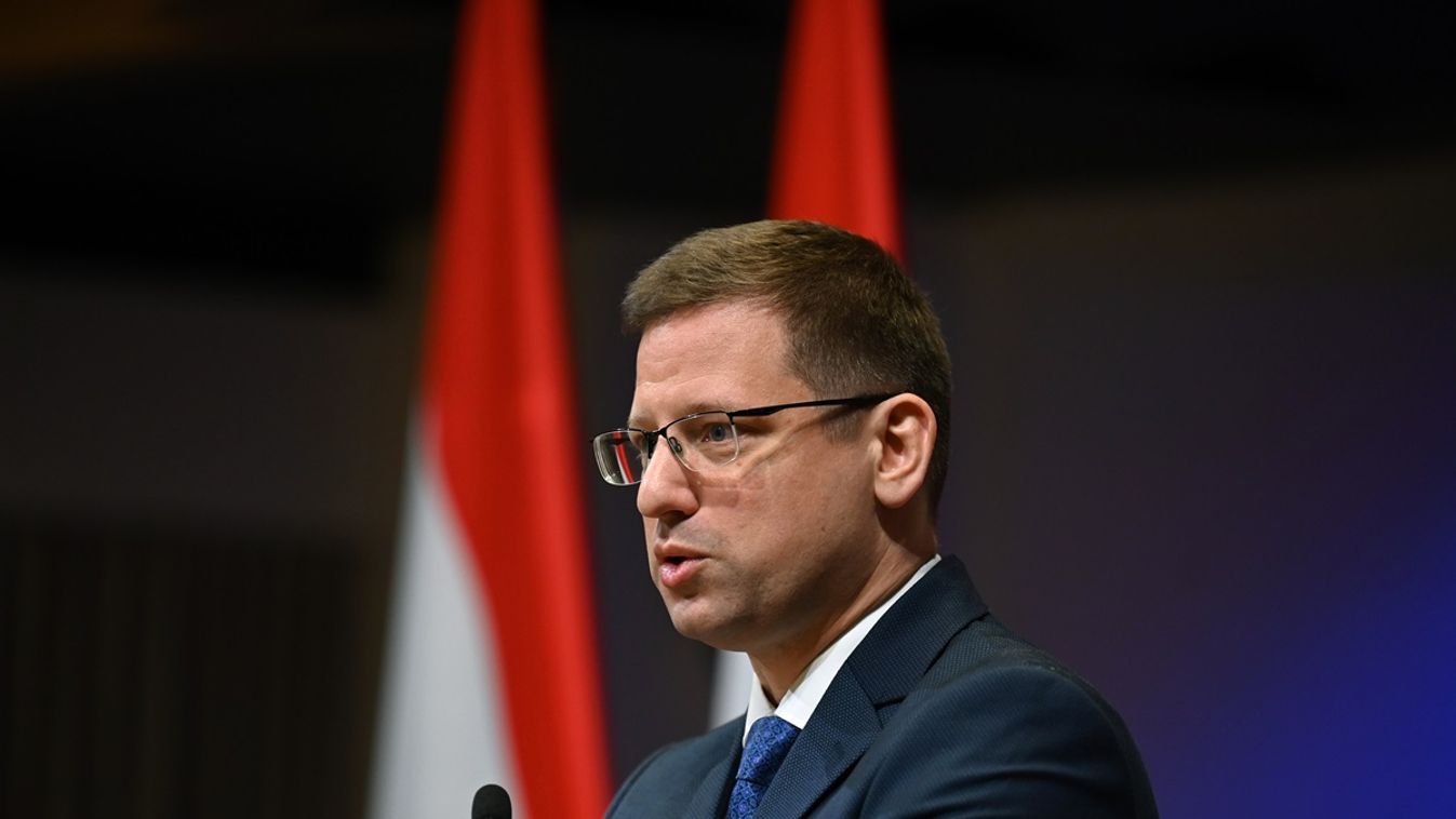 Gulyás Gergely a PS-nek: Magyarország az EU legfelkészültebb partnere az illegális migránsok kitoloncolásában