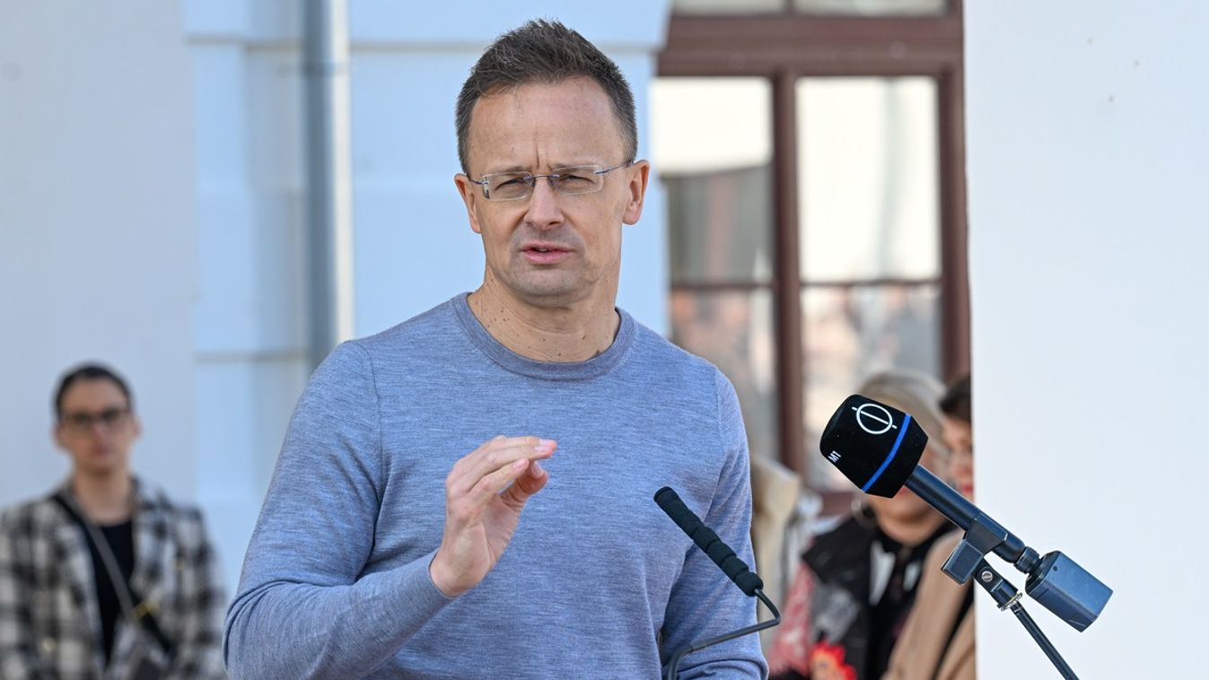 Szijjártó Péter: a kormány választ követel Ukrajnától, kinek a százmillióit utaztatják rajtunk keresztül és miért