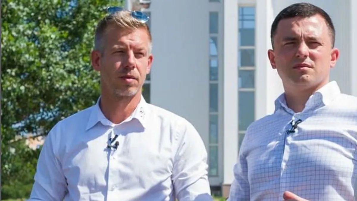 Kiderült, kiket véd valójában az NNI egykori, pályáját elhagyó munkatársa.