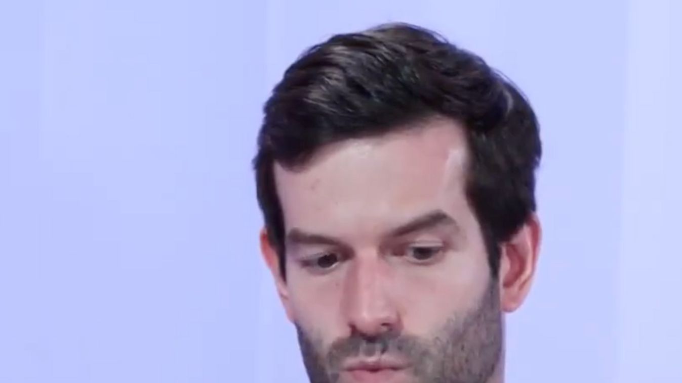 Megtanult írni az agy nélkül született kisfiú