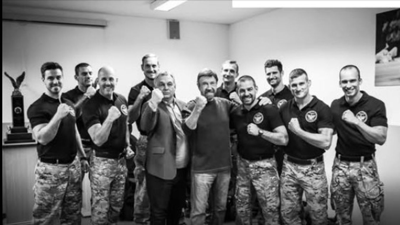 Orbán Viktor is elbúcsúzott Chuck Norristól