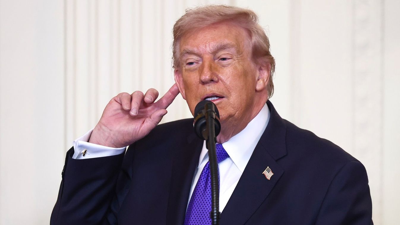 Trump: Irán teljességgel védtelen, az Egyesült Államok megsemmisítette a haditengerészetet és a légvédelmet