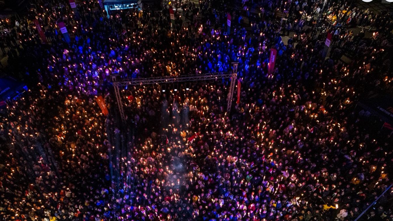 Orbán Viktor Kaposváron: a kormány teljes szívvel áll az ország mellett