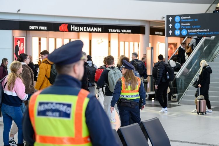 ORBÁN Viktor fokozott ellenőrzés