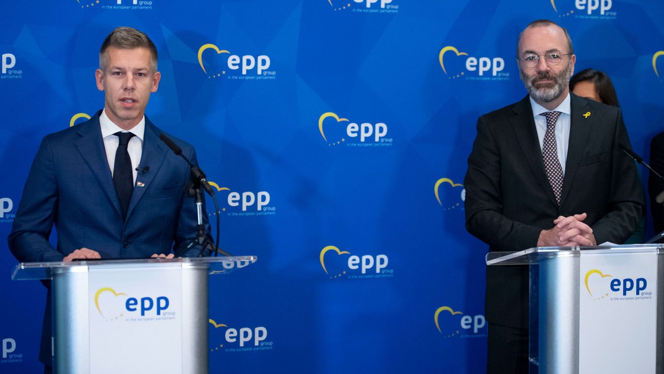 Manfred Weber végleg lebuktatta a zsebmessiást