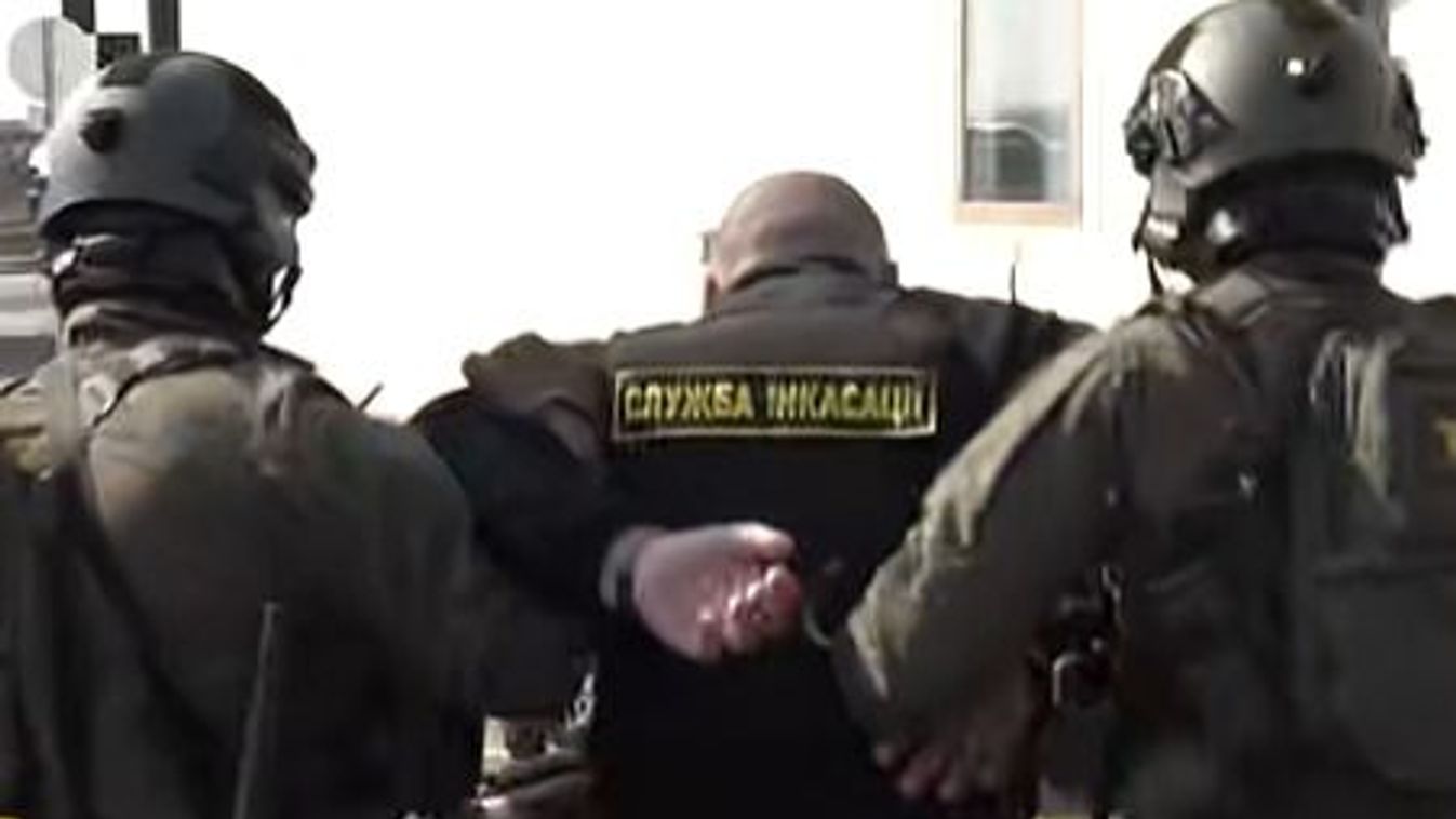 Horváth József: illegális fegyverüzlet állhat az ukrán aranykonvoj ügyében