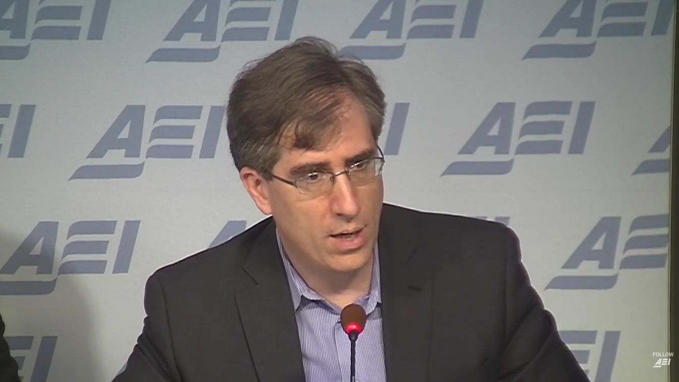 Leonard Bernardo, a Nyílt Társadalom Alapítvány alelnöke. Fotó: YouTube