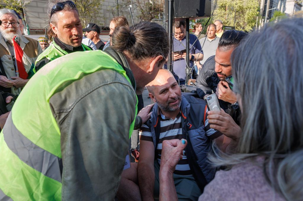 20260416 -- A Pesti Srácok és a Nemzeti Maximumért Alapítvány Magyar Úton Gyűlés nevű rendezvénye a Vértanúk terén. Szabó Bálint // fotó: Hatlaczki Balázs