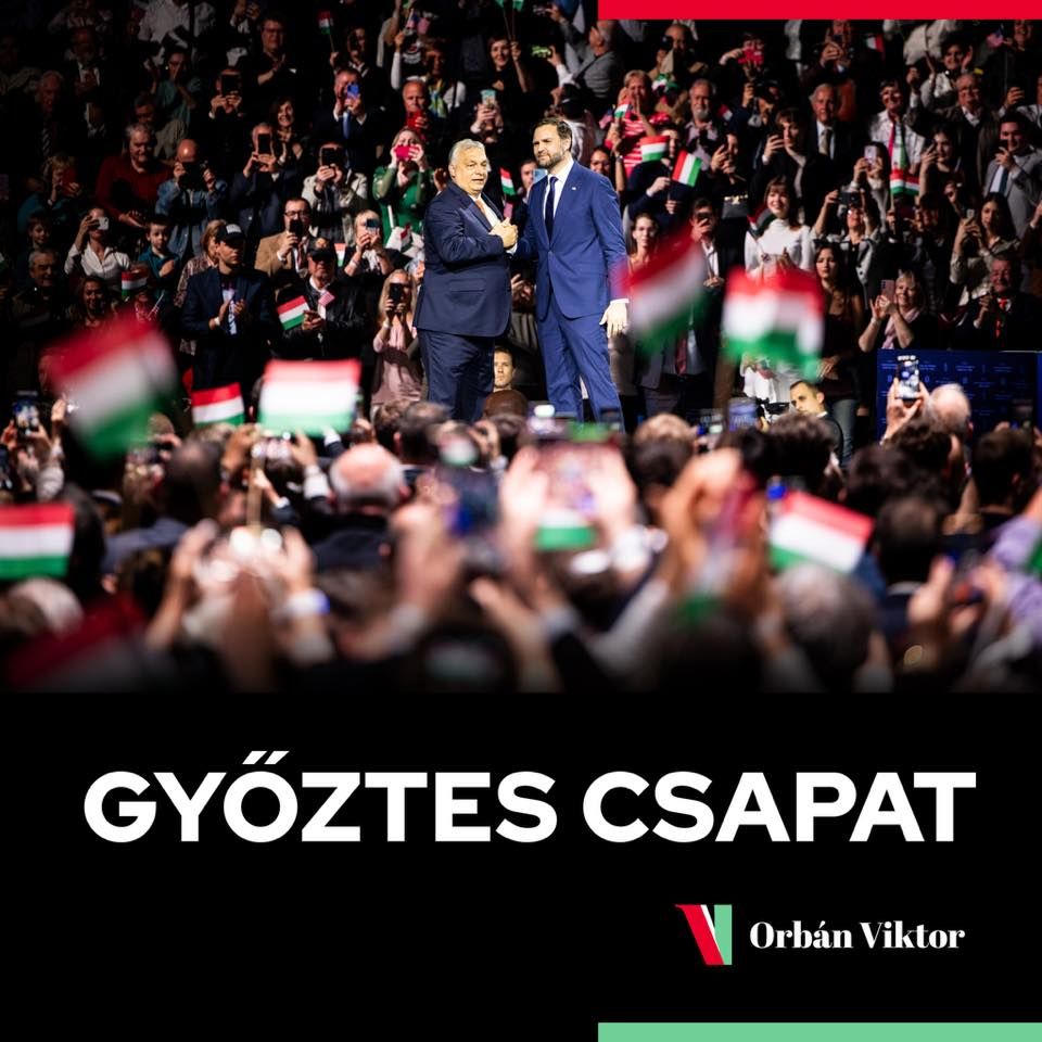 HELYRETETTÉK Waberert, Orbán például ezzel a fotóval