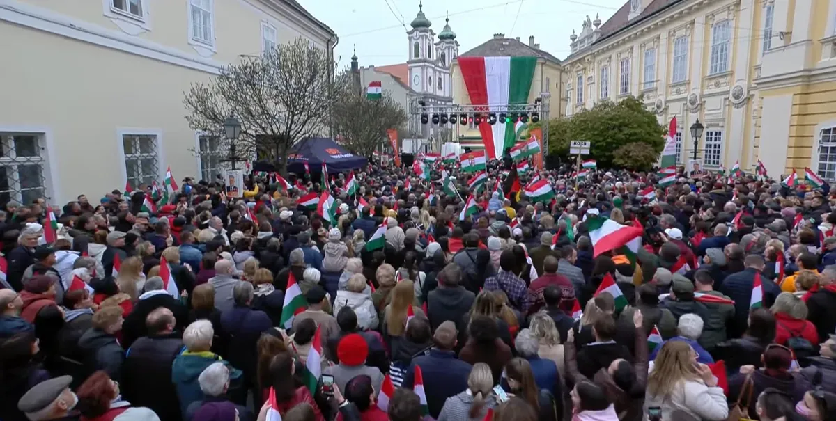 ORBÁN Viktor, lelkes tömeg