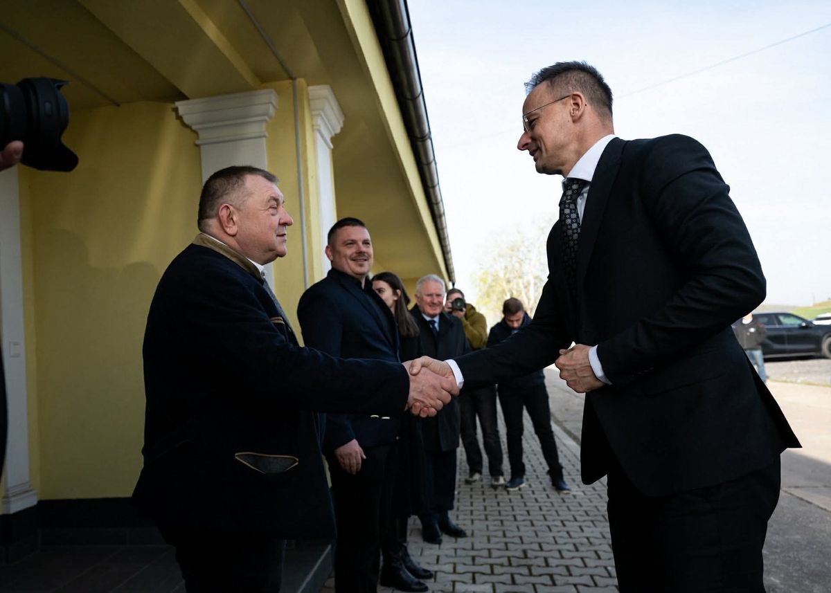 Szijjártó Péter: száz új munkahely jön létre Vésztőn