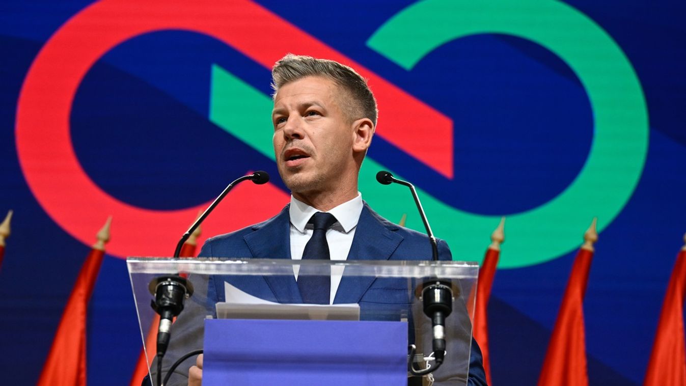 Magyar Péter interjút ad a köztévének