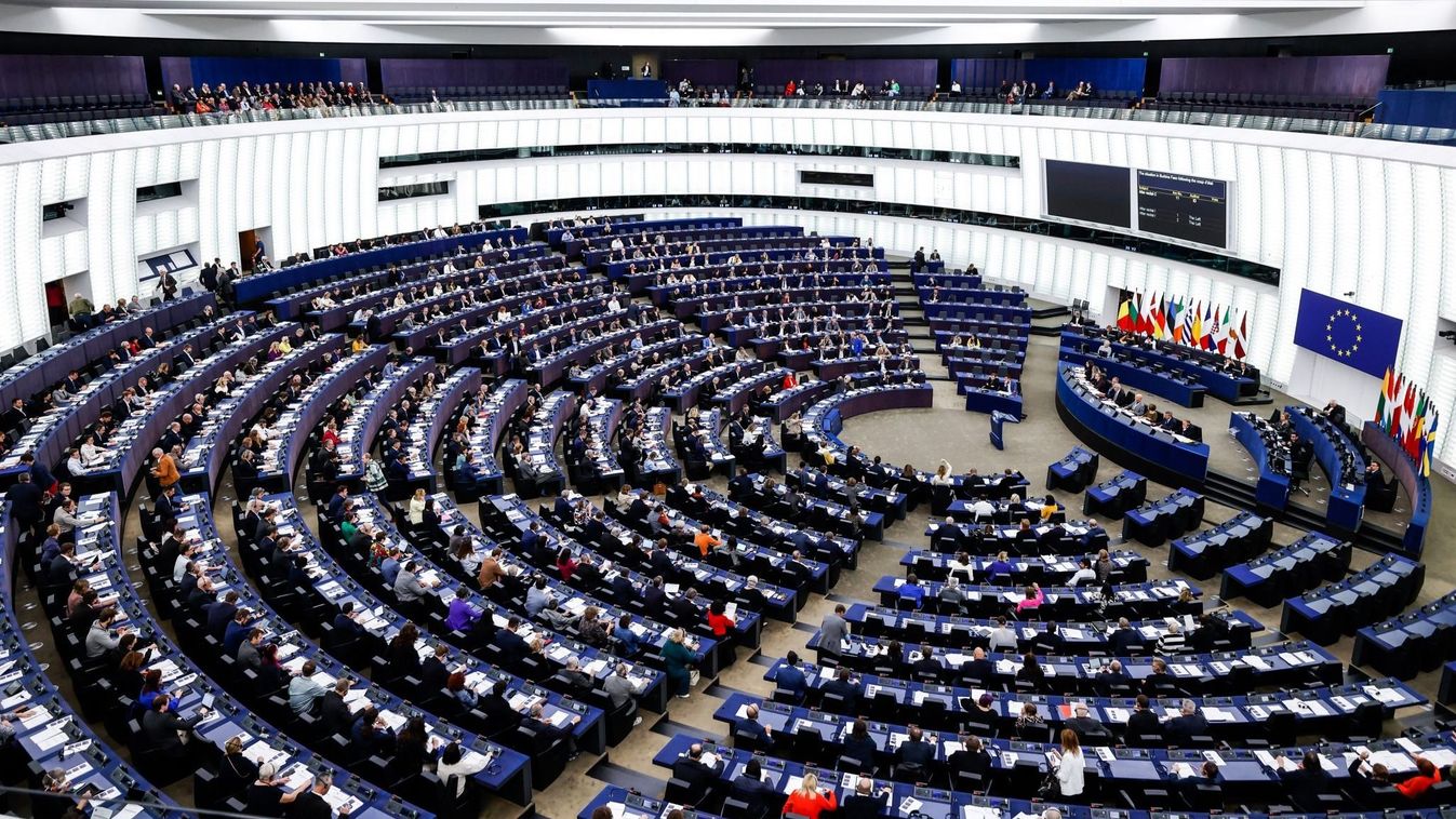Az Európai Parlament felfüggeszti a Patrióták Európáért frakció finanszírozását?