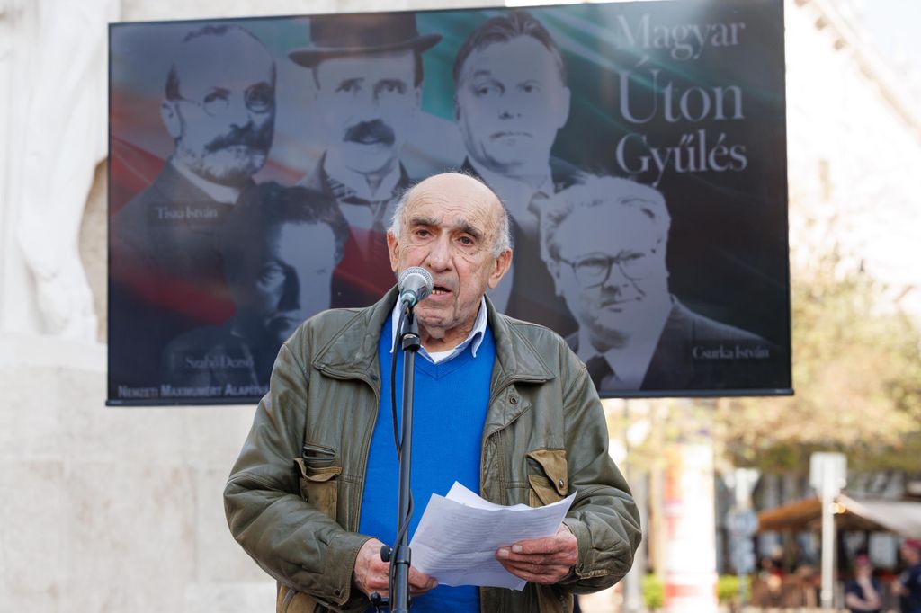 20260416 -- A Pesti Srácok és a Nemzeti Maximumért Alapítvány Magyar Úton Gyűlés nevű rendezvénye a Vértanúk terén. Stefka István // fotó: Hatlaczki Balázs
