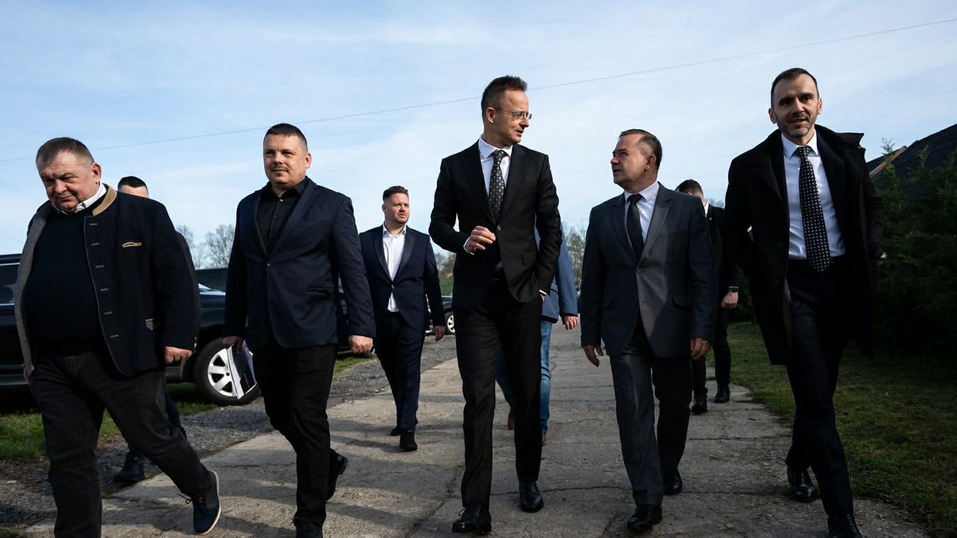 Szijjártó Péter: száz új munkahely jön létre Vésztőn