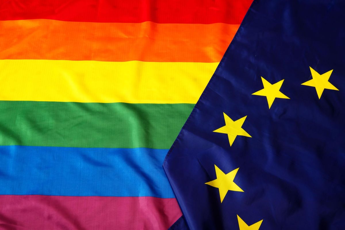 JOGSÉRTŐNEK tartják a gyermekvédelmi törvényt