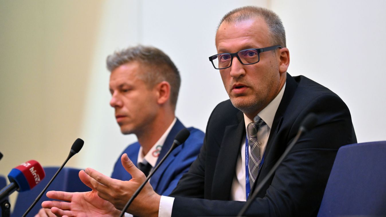 Tarr Zoltán búcsút int az EP-nek, hogy miniszteri szintre emelkedhessen