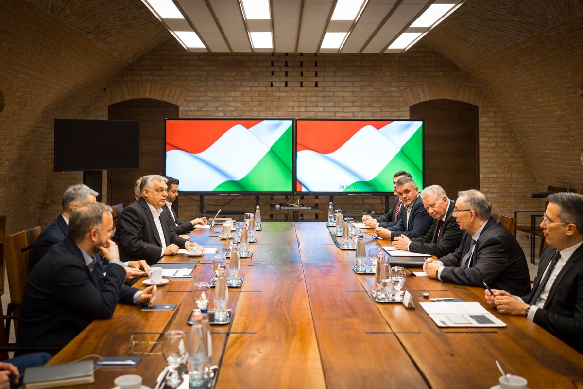 ORBÁN Balázs; JAKAB István; PAPP Zsolt György; ORBÁN Viktor; NAGY István; LÁZÁR János; HATALA József; MÁTÉ János