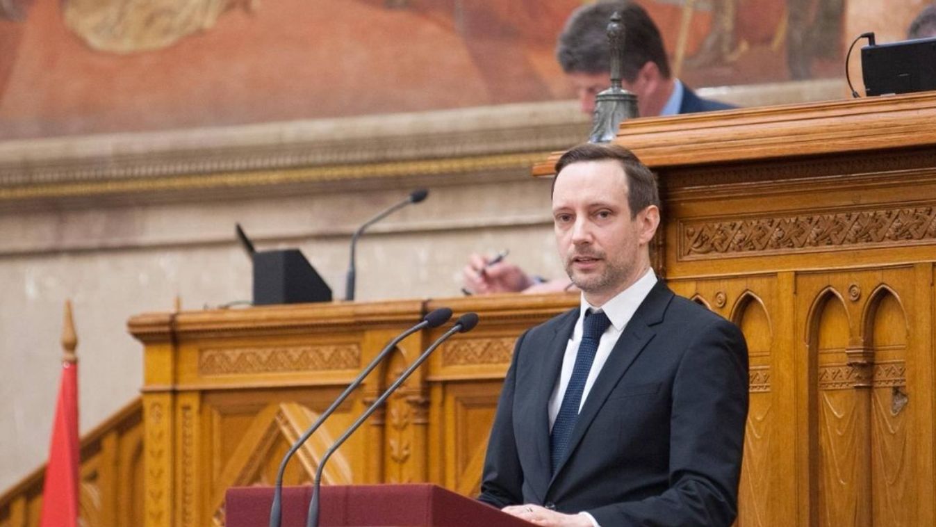 Azbej Tristan lemondott - Számíthatnak a Magyar-kormányra az üldözött keresztények?