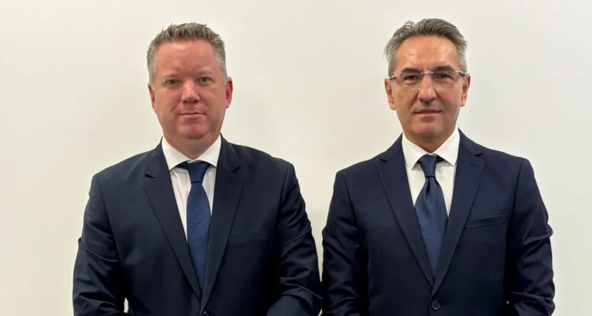 Tóth Gábor sem a jobboldali értékeket fogja képviselni az új brigádban a gyurcsányi múlttal.