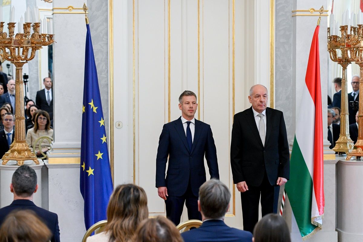 SULYOK Tamás; MAGYAR Péter
