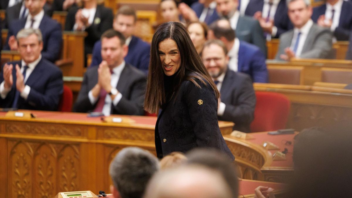 Orbán Anita kihúzta a gyufát a leköszönő kormány tagjainál