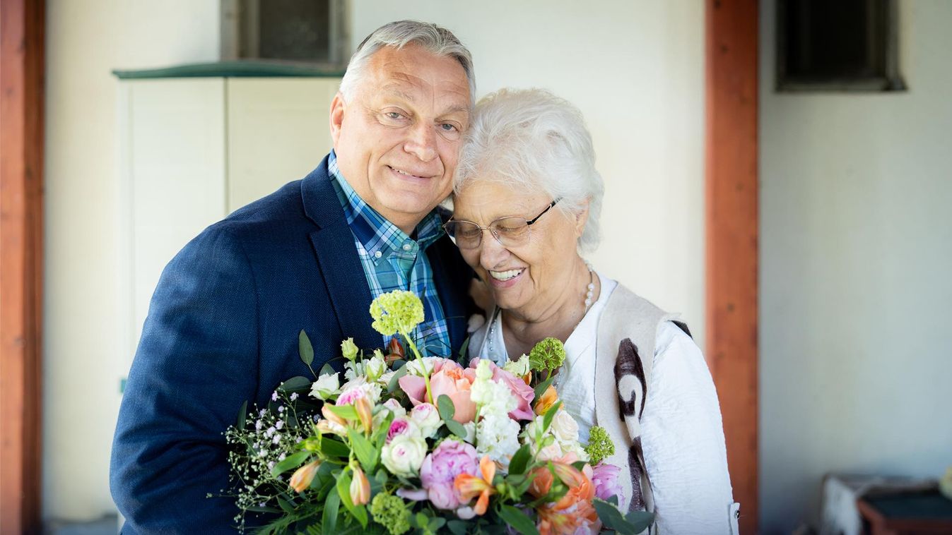 Orbán Viktor: Isten Éltesse az Édesanyákat!