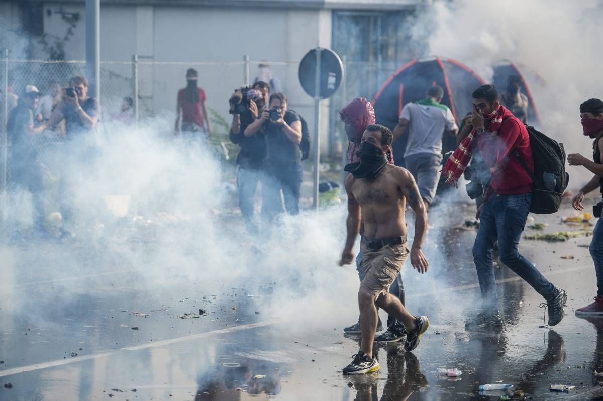 A migrációs paktum értelmében őket is be kellene fogadnunk.