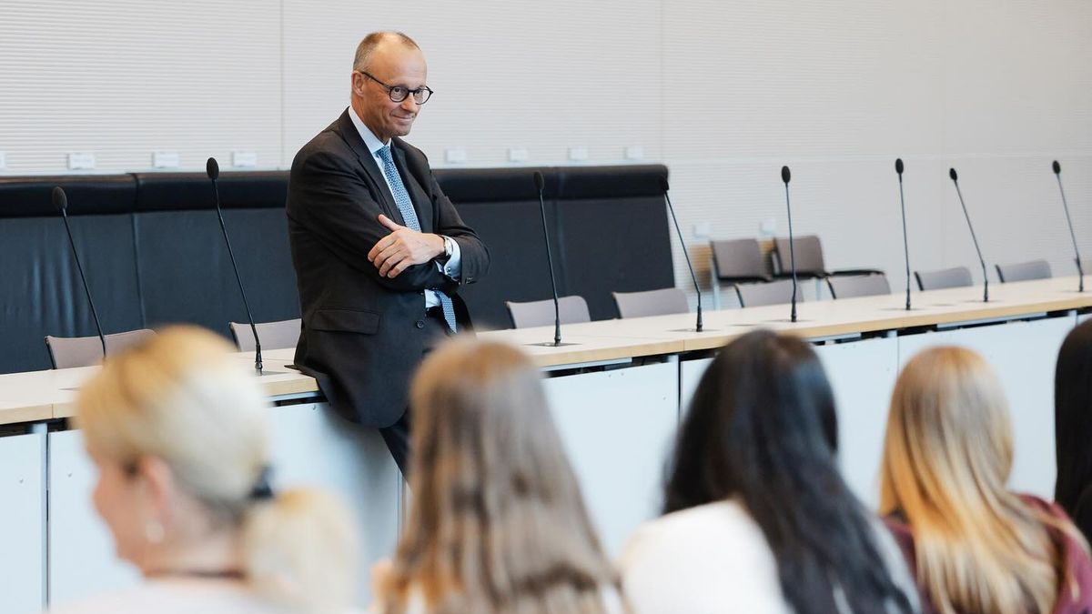 Nem a gyermekvállalókat jutalmazná, hanem a gyermekteleneket büntetné adóemeléssel a Merz-kormány