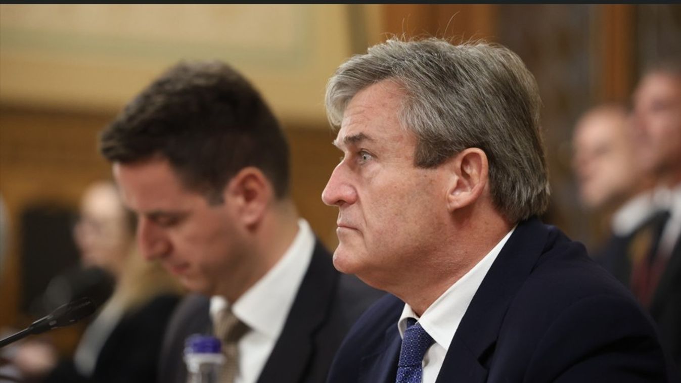 Globálkapitány most már inkább nemzetgazda lenne