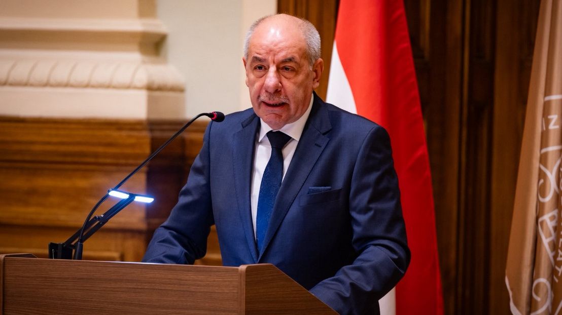 Üzenetünk Sulyok Tamás köztársasági elnöknek: Tartson ki, Elnök Úr!