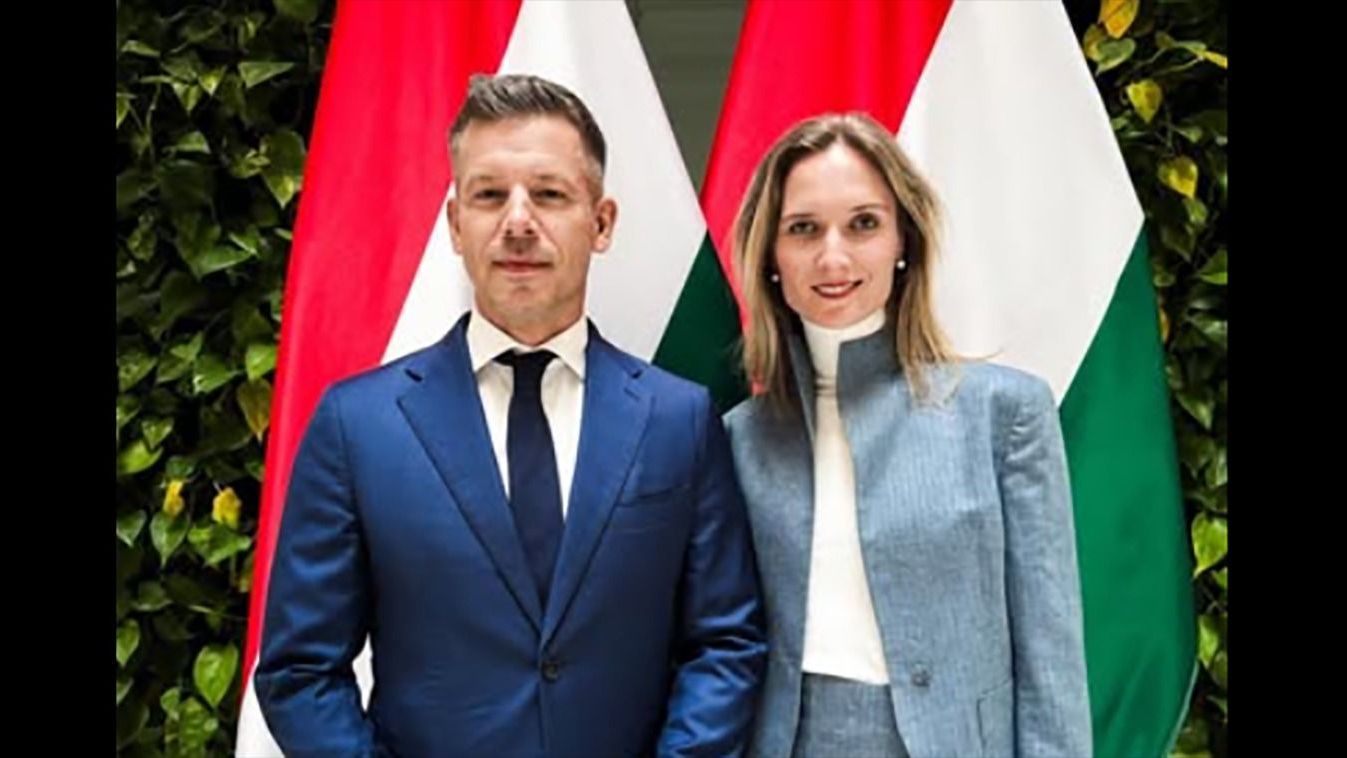 A függetlenségnél és az objektivitásnál nincs nyúlósabb, cseppfolyósabb, ragacsosabb valami