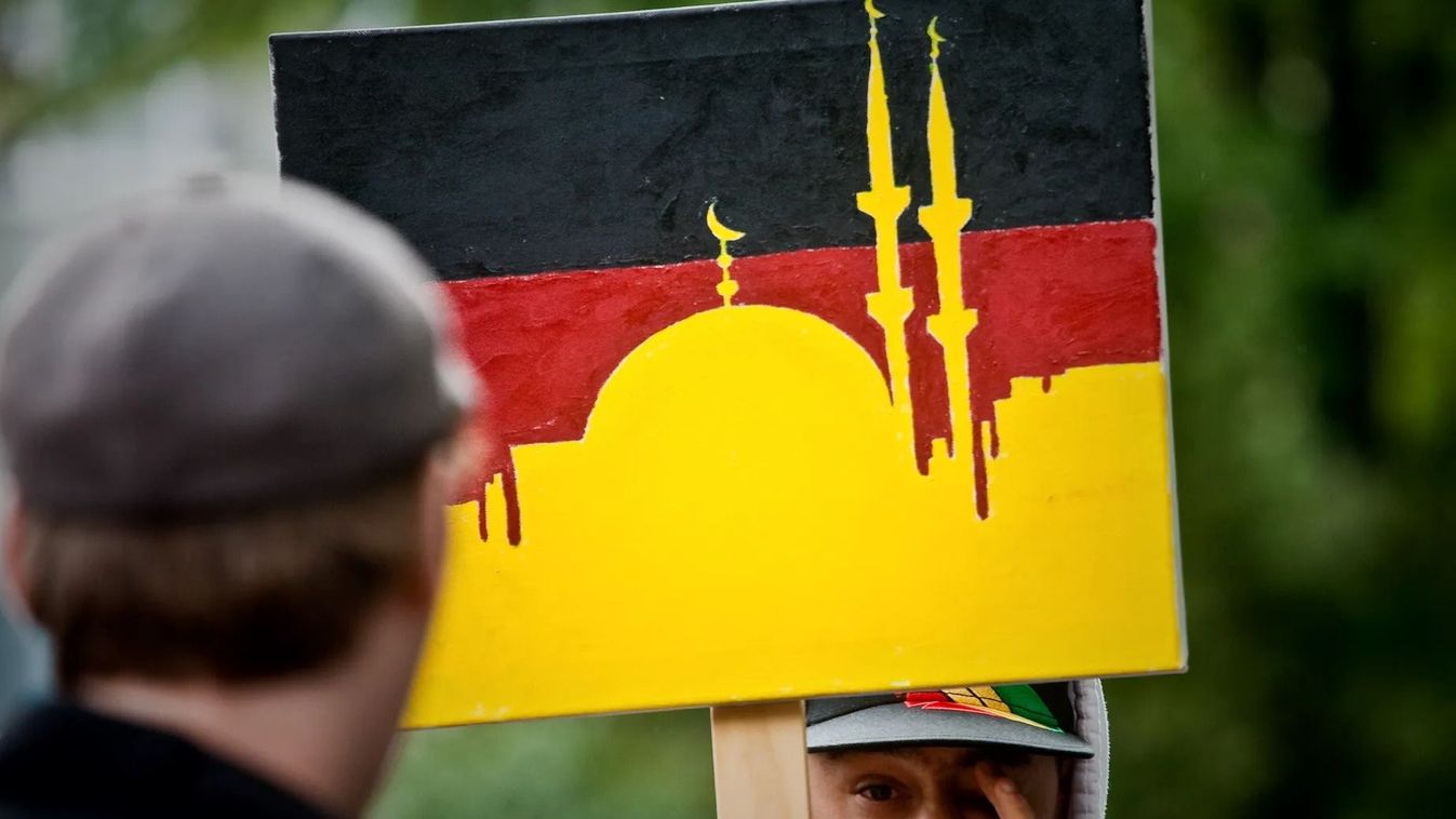 A németek az iszlám vallás szolgálatába állították a szabadságjogokat?