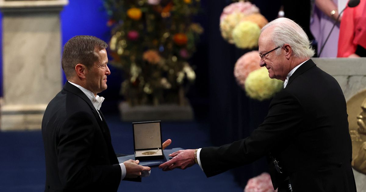 Krausz Ferenc átveszi a Nobel-díjat