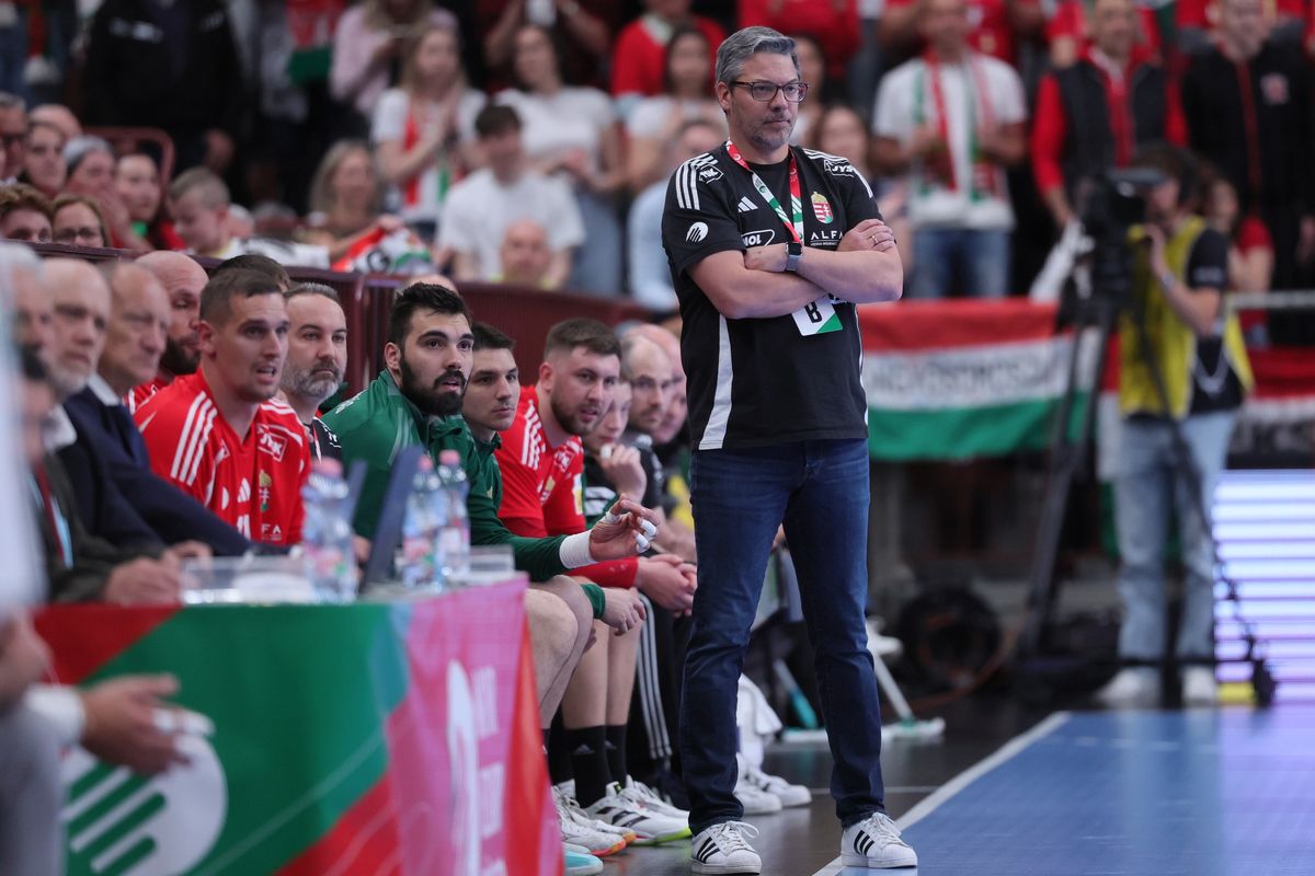 Chema Rodriguez a VB-re tartó csapat élén
