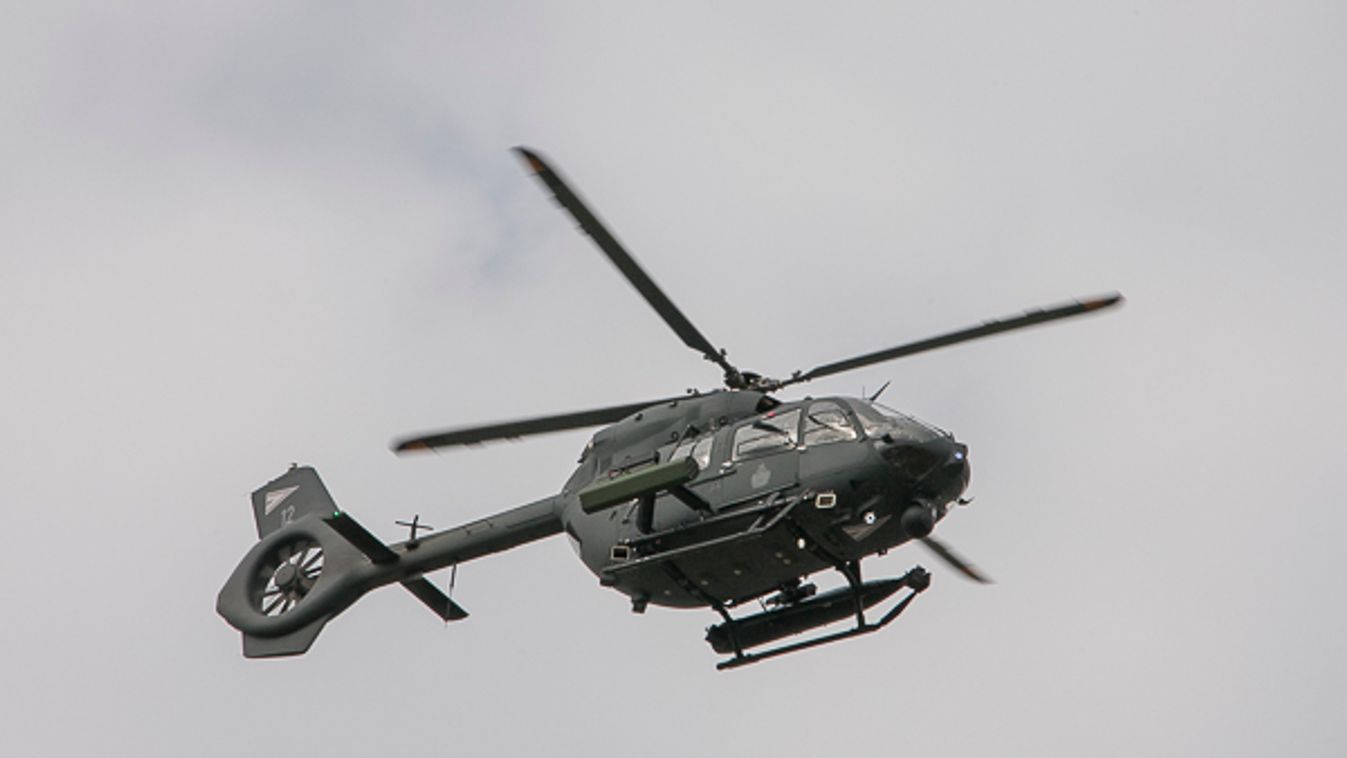 Airbus H145M, helikopter. 