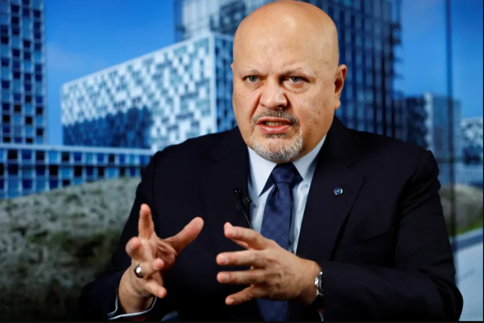 Felfüggesztették Karim Khant